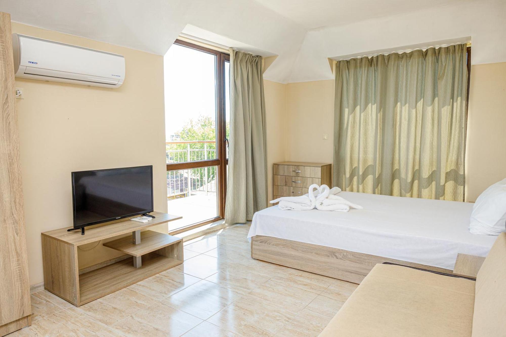 Family Hotel Silitur Ахтополь Экстерьер фото
